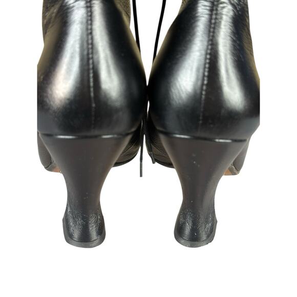 Marc Jacobs The Victorian Black Leather Lace-Up Ankle Boots Size 7 US - Picture 7 of 11
